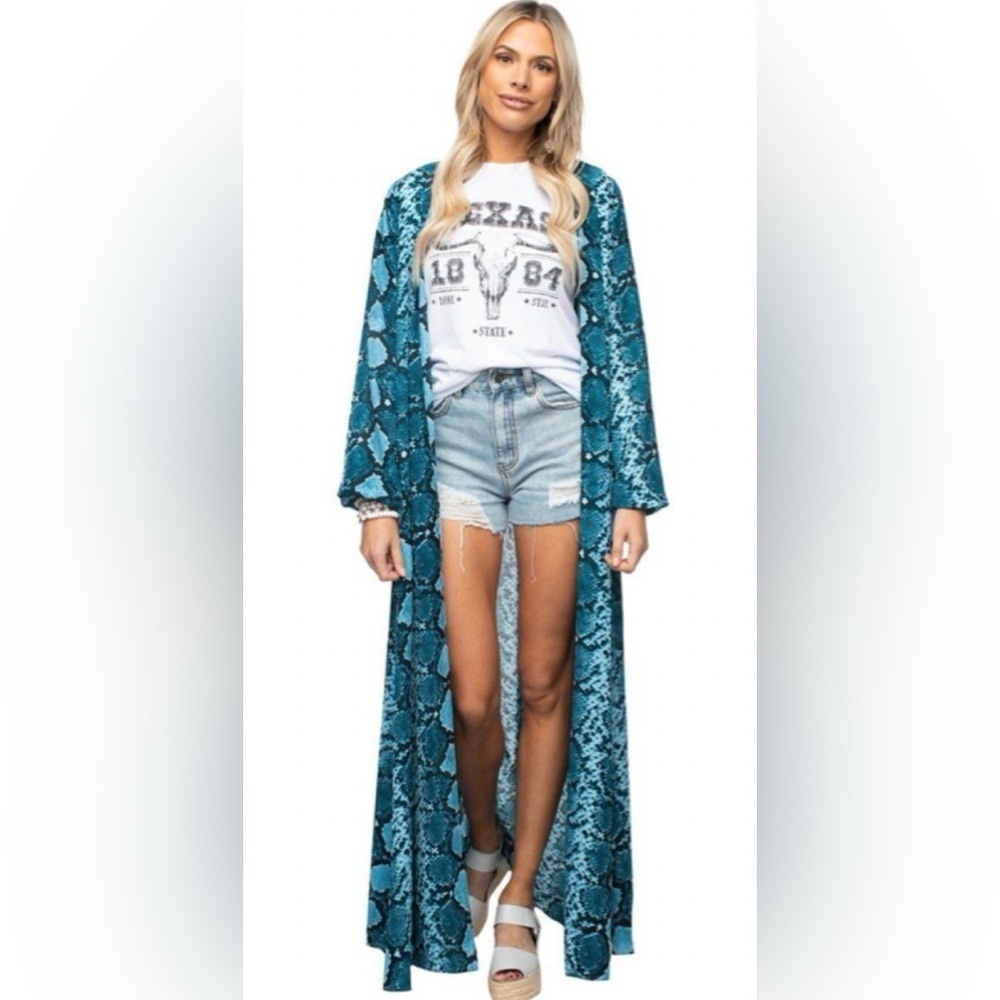 Buddy Love Stoney Charmer Duster Length Shawl Kimomo Shrug Blue Reptile Boho